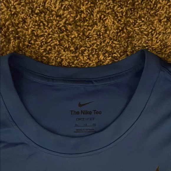 Nike Men's Royal Blue Dry Fit Short Sleeve Tee - Picture 4 of 7